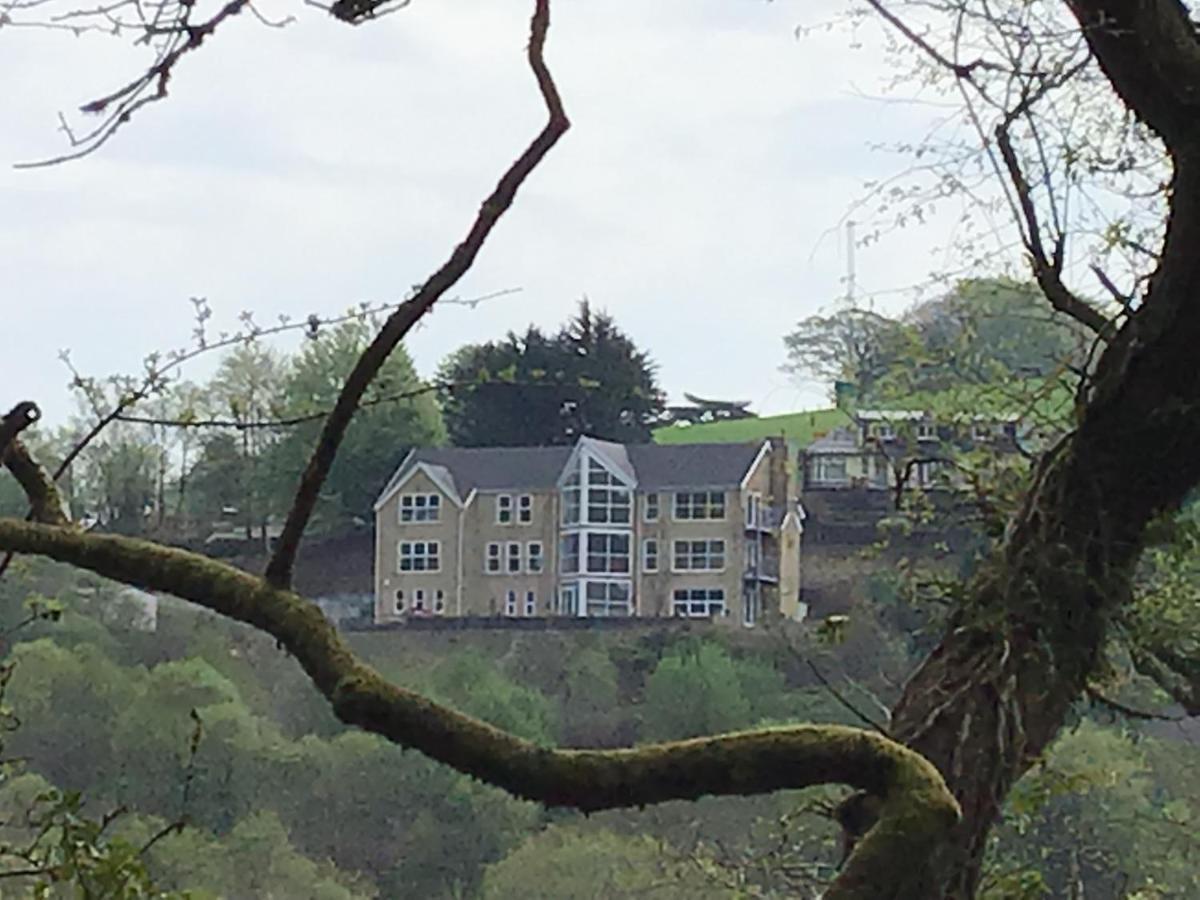 Rowan House Bed Breakfast Main House & Self Contained Self Catering Apartment Cymmer Exterior foto